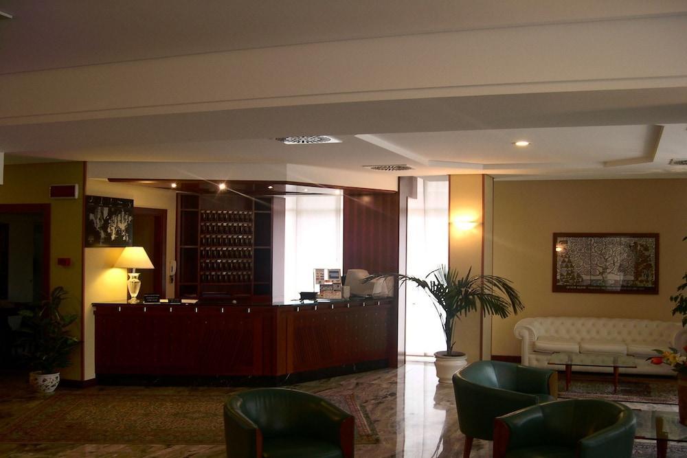 Hotel Audi Frontemare Rímini Exterior foto